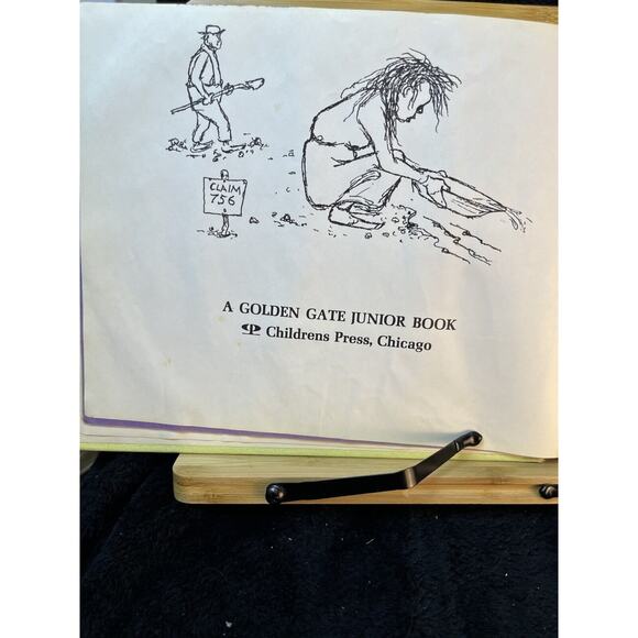 Sweet Betsy from Pike By Glen Rounds - Hardcover Published in 1973 - Picture 3 of 10